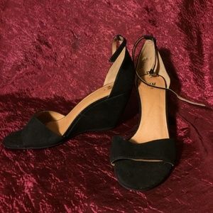 H&M Black Suede Wedge Heel Ankle Strap Sandal